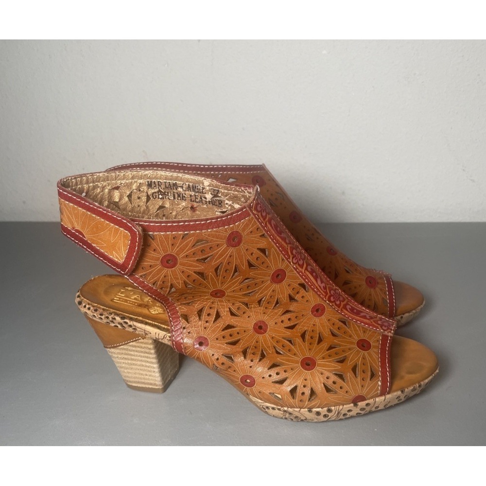 L' ARTISTE Spring Step Marjan Sandals Women's Size 37